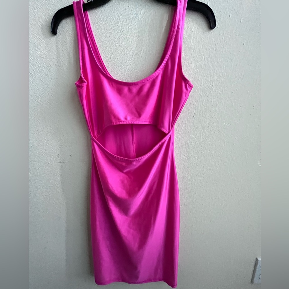 Fashion Nova Pink bodycon going out dress